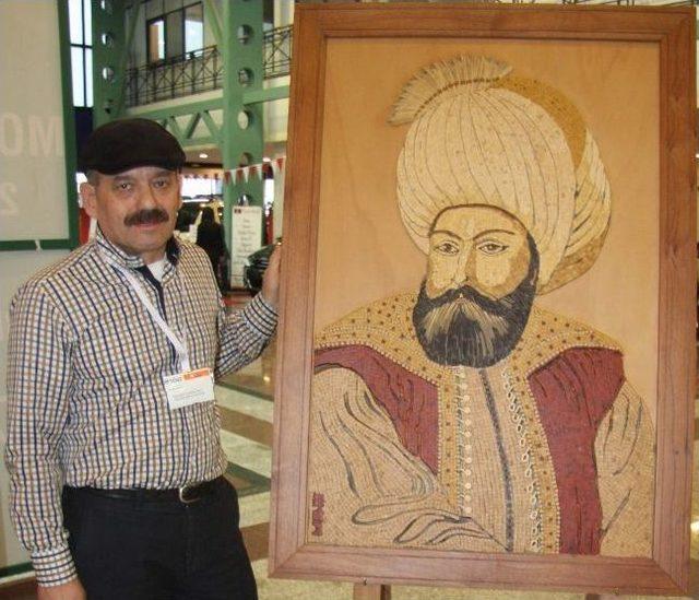 Ressam Ünlü Dünyada Bir İlki Gerçekleştirdi