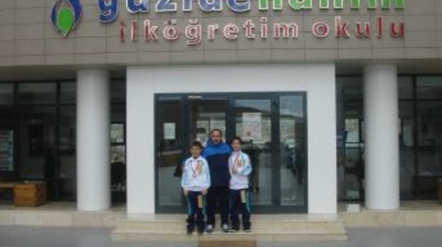 Elazığ &Ouml;zel G&uuml;zide Hanım Ortaokulu, Madalyaları Topladı