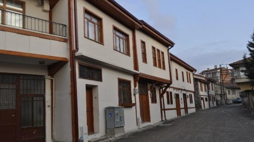 Vezirk&ouml;pr&uuml;&rsquo;de Eski Kent Dokusu Canlanıyor