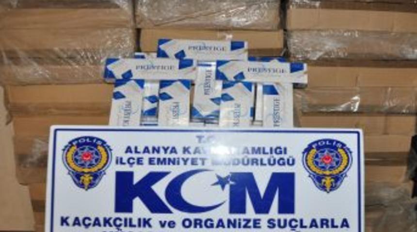 Alanya&rsquo;da 15 Bin Paket G&uuml;mr&uuml;k Ka&ccedil;ağı Sahte Sigara Ele Ge&ccedil;irildi