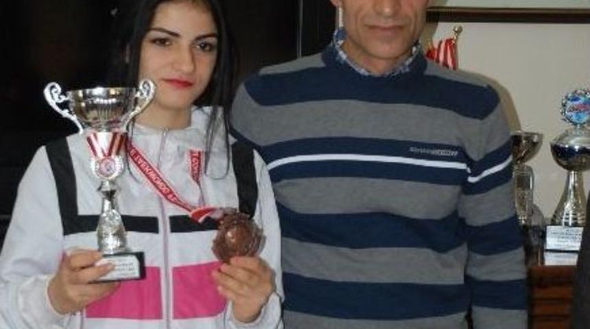 Didimli Merve T&uuml;rkiye 3. Oldu