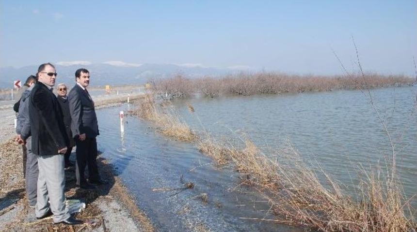 Erdem, &ldquo;muhalefet &Ccedil;ift&ccedil;inin Mağduriyetini Kullanıyor&rdquo;