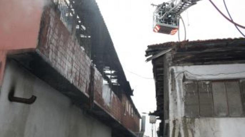 Mobilya Imalathanesi Yandı