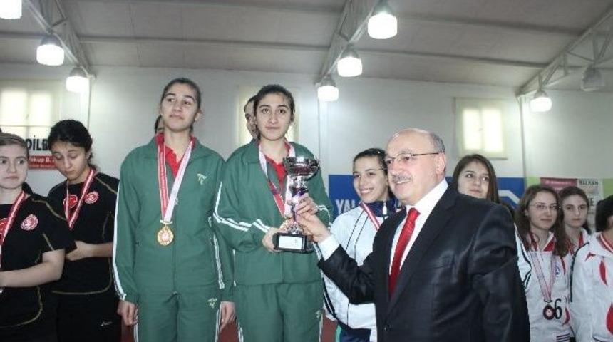 Yalova&rsquo;da Masa Tenisi Heyecanı Sona Erdi