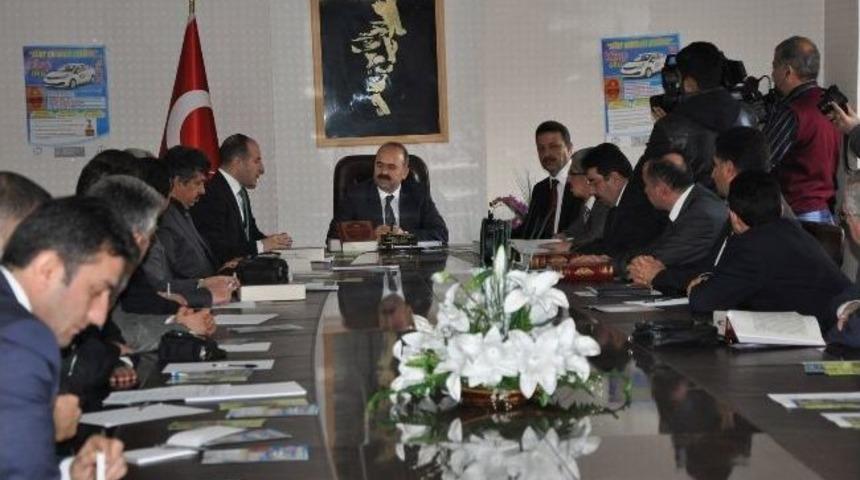 Otomobil &Ouml;d&uuml;ll&uuml; Kitap Okuma Yarışması