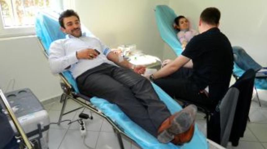 Altınbaşak Fem Dershanesi &Ouml;ğrencilerinden &Ouml;rnek Davranış