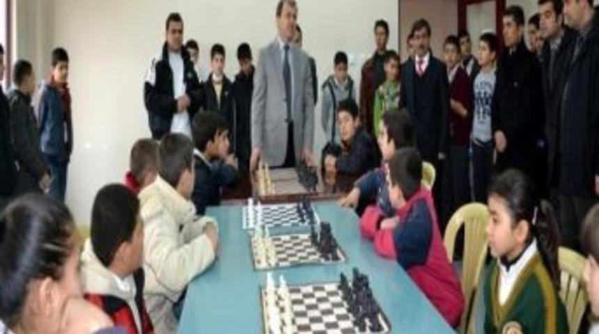 Meb Okul Sporları Satran&ccedil; Turnuvası Başladı