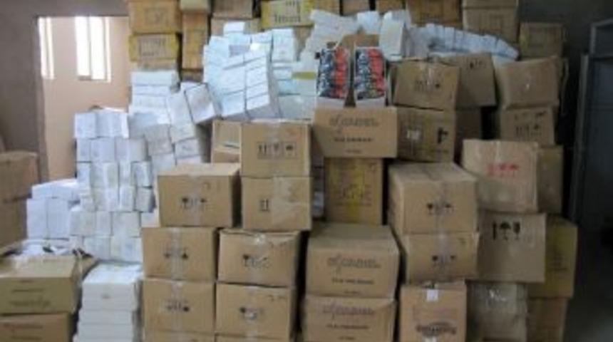 Antalya'da 65 Bin Adet G&uuml;mr&uuml;k Ka&ccedil;ağı G&ouml;zl&uuml;k Ele Ge&ccedil;irildi