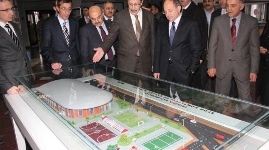 Akdağ, Paland&ouml;ken Belediyesini Ziyaret Etti