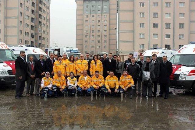 Balıkesir 112'ye Obez Ve Kar Ambulansı Takviyesi