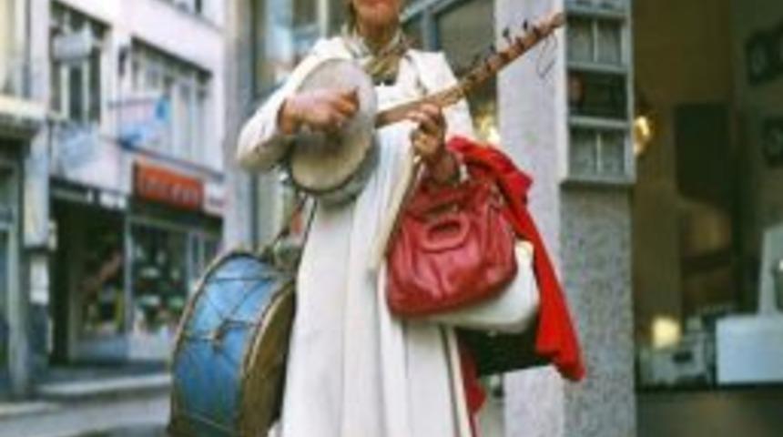 Deli Ayten'in M&uuml;zikleri Kardeşi Bayram Şenpınar'dan