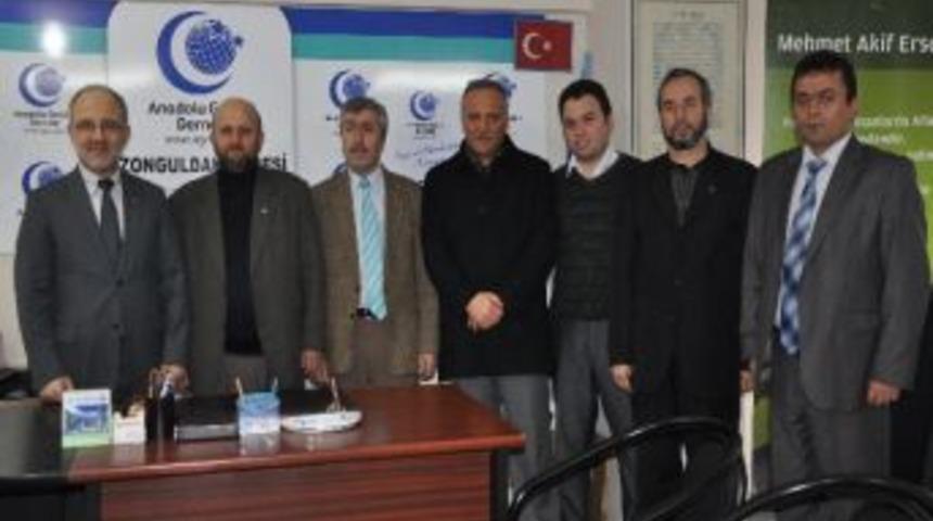 Sp&rsquo;den, Anadolu Gen&ccedil;lik Derneği&rsquo;ne Ziyaret