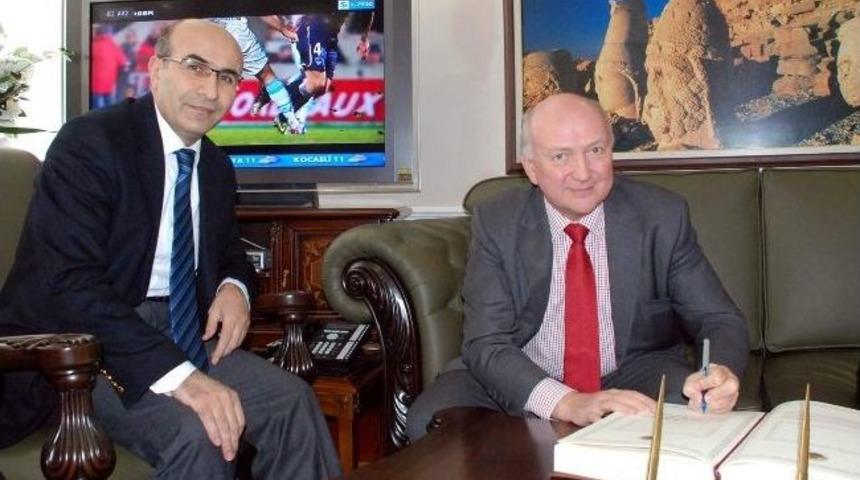 Reddaway Vali Demirtaş&rsquo;ı Ziyaret Etti