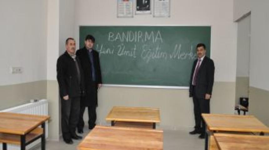 Bandırma'nın Ilk Okuma Salonu, Mart Ayında Hizmete Girecek
