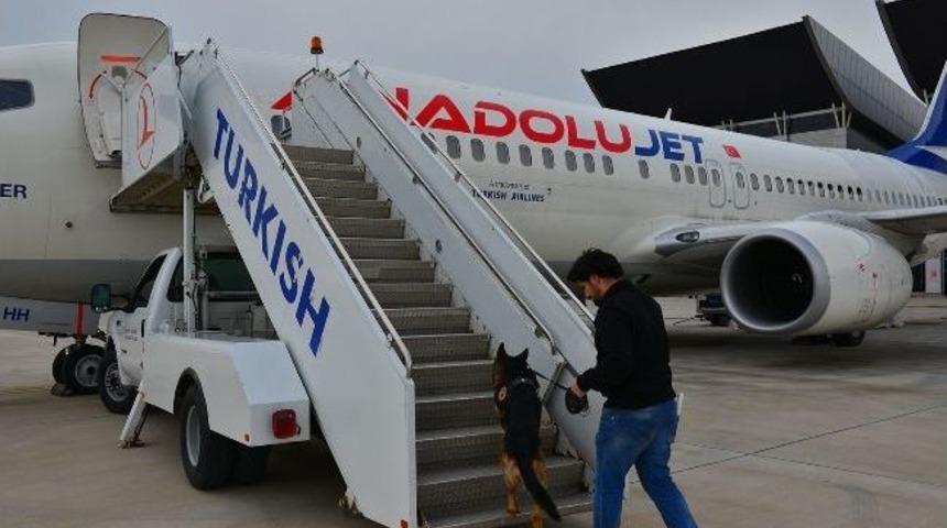 Batman Havaalanında Ger&ccedil;eği Aratmayan Tatbikat