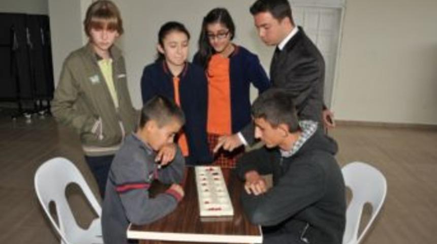 Okullarda &ldquo;mangala&ldquo; &ouml;ğretilecek