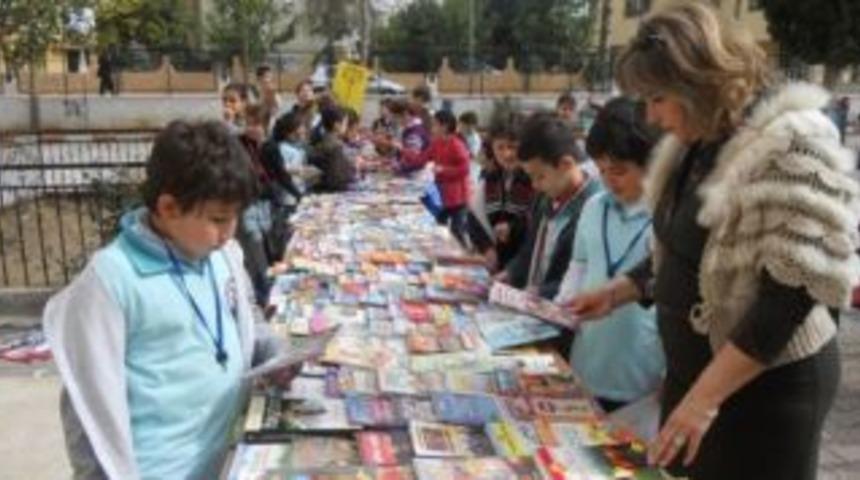 Kitaplı g&uuml;nler