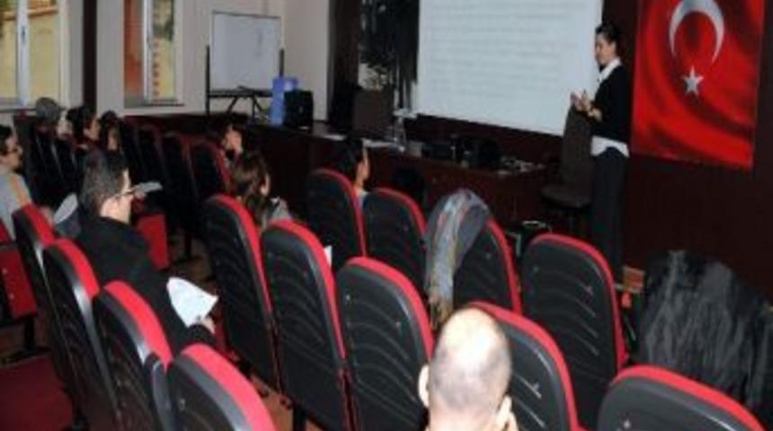 Ad&uuml;&rsquo;de Fulbright Bursları Bilgilendirmesi