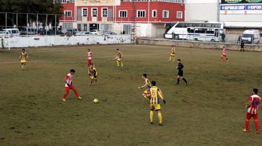4 Eyl&uuml;l Belediyespor A2 Takımı, Ankarag&uuml;c&uuml; A2 Takımını 2-0 Yendi