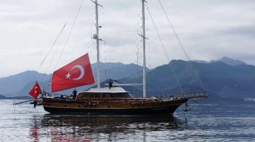 Atat&uuml;rk'&uuml;n Marmarise Gelişi Coşkuyla Kutlandı