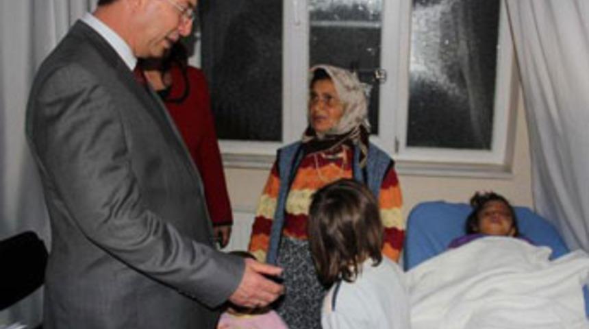 7 Yaşındaki kızını &ouml;ld&uuml;resiye d&ouml;vd&uuml;