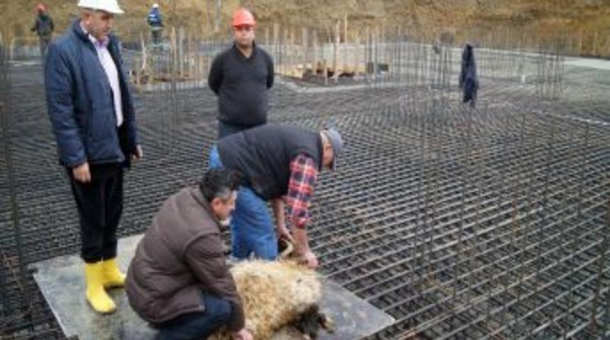 Meko Yapı-K&uuml;retaş İnşaat Korulife Evleri'nin Temelini Attı