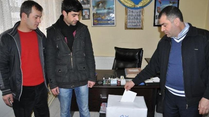 Kızılay Yerk&ouml;y Şube Başkanı Altıntaş G&uuml;ven Tazeledi