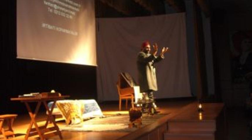 'Safahat' Bursa&rsquo;da Izleyiciyle Buluştu