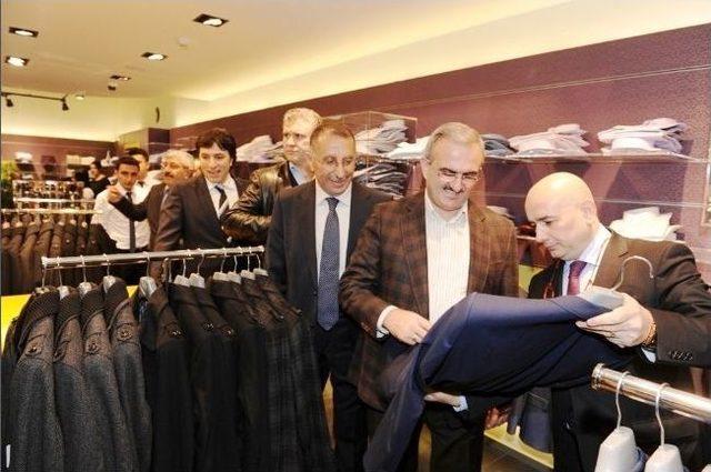 Çift Geyik Karaca Mağazası’nın 75’nci Şubesi Van’da Açıldı