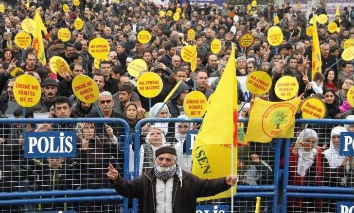 Diyarbakır’da 'anadil Mitingi' Düzenlendi G1