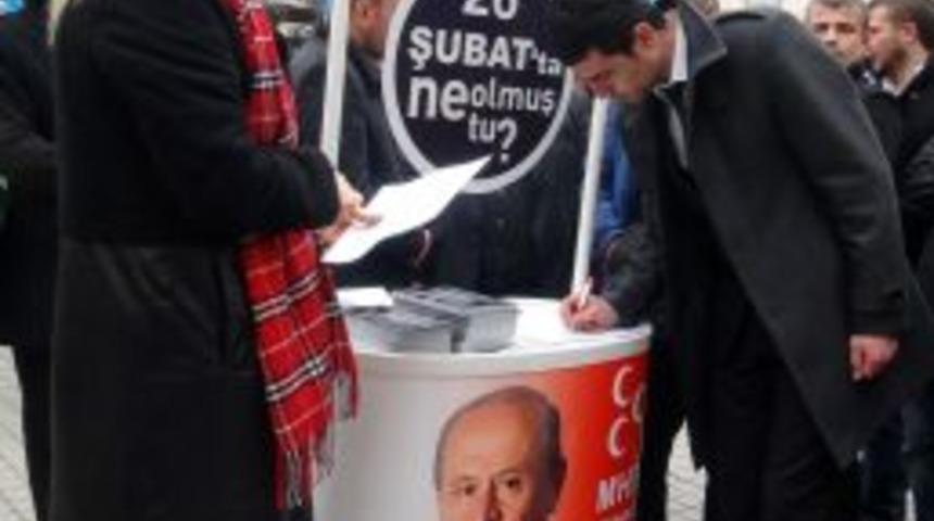 Hocalı Katliamının TBMM'de Kabulü Için Imza Topladılar