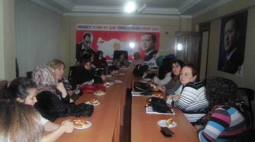 Ak Parti Kilimli Kadın Kollarından Ziyaret