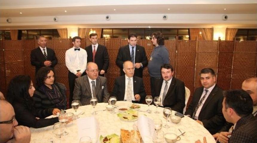 Vali Harput: &ldquo;t&uuml;rkiye İle Arap &Uuml;lkeleri Arasındaki Fetret D&ouml;nemi Bitti"