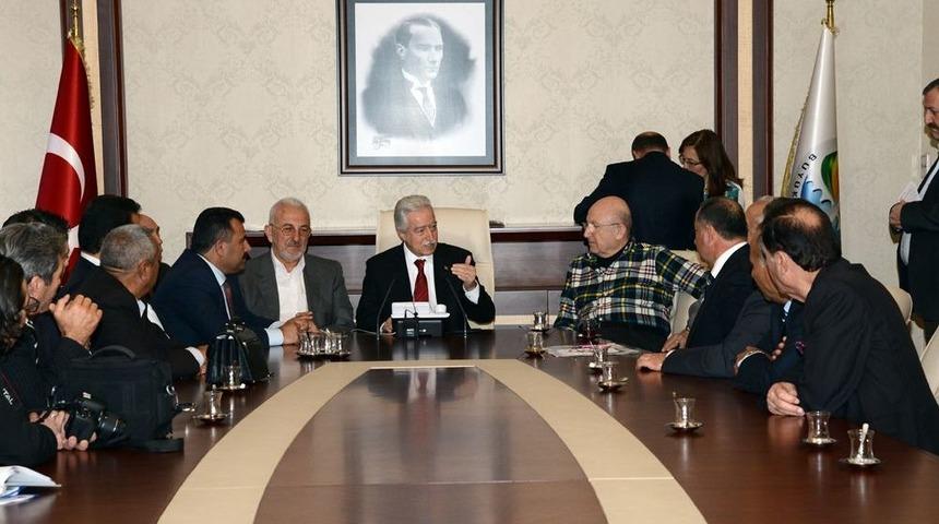 Yumurtalık Platformu, Zihni Aldırmaz'ı Ziyaret Etti