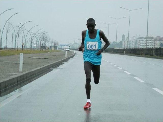 33.uluslararası Trabzon Yarı Maratonu Koşuldu