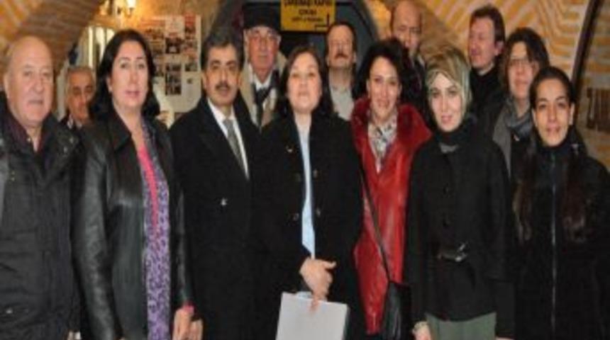 G&Uuml;MRED Başkanı Bodur: Toplumu, Rehberler Konusunda Bilgilendiriyoruz