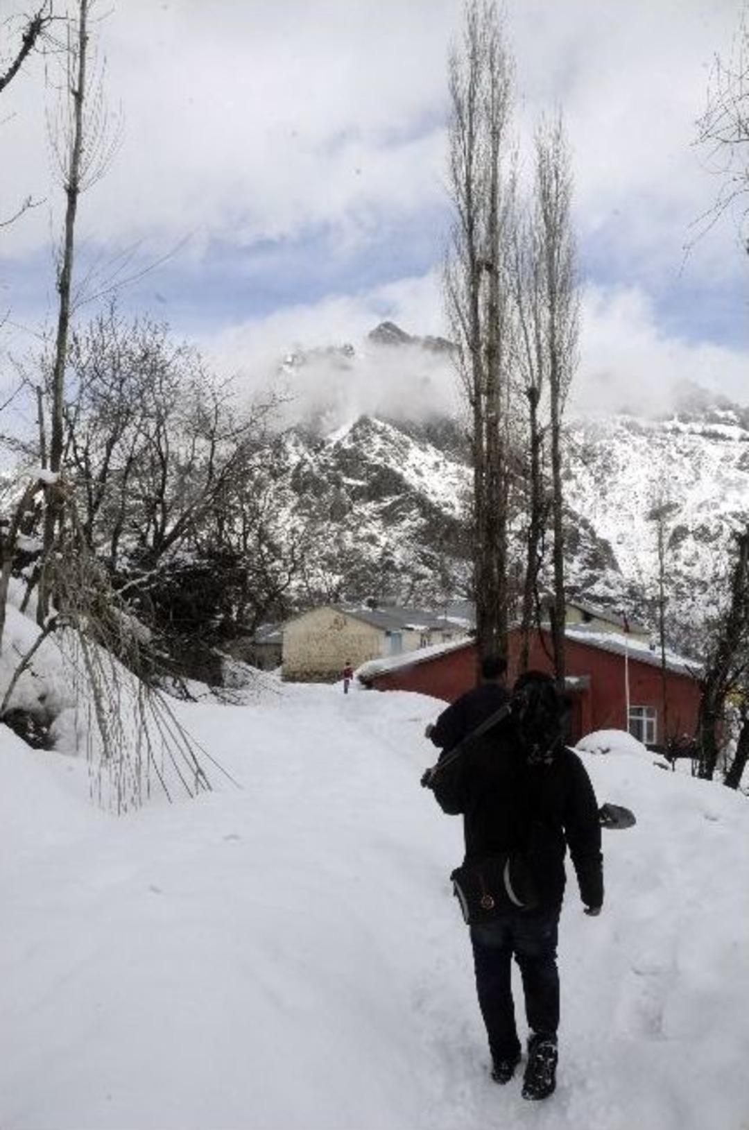 Sınır K&ouml;y&uuml;nden Kış Manzaraları