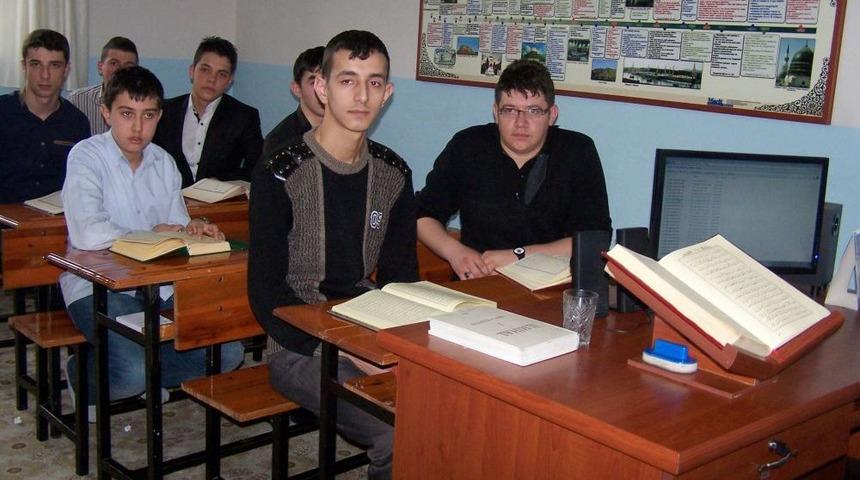 Tosya M&uuml;ft&uuml; Korkmaz: 200 Kişilik Yurda Ihtiyacımız Var