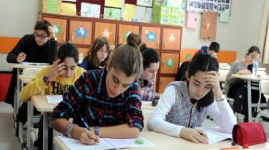 Gen&ccedil; Beyinler İMATO'da Yarıştı