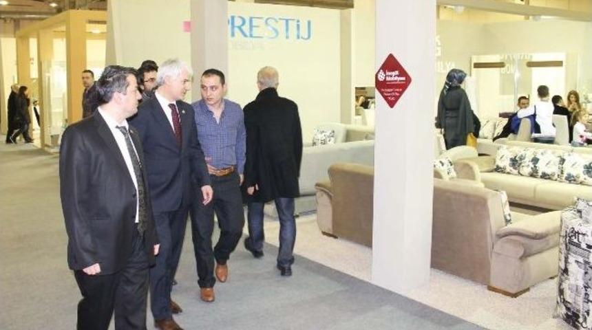 H&uuml;seyin Şahin: "mobilya Sekt&ouml;r&uuml; Cari A&ccedil;ığı Azaltıyor"