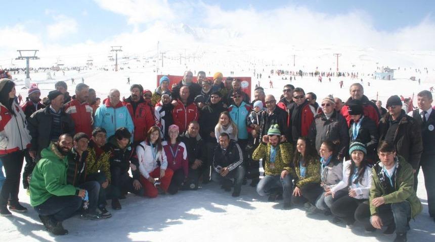 Alp Disiplini 2. Etap Kayak Yarışları Erciyes&rsquo;te Tamamlandı