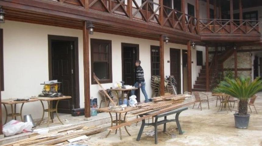 T&uuml;rkiye&rsquo;nin En İddialı Ayakkabı M&uuml;zesi &Ouml;demiş&rsquo;te A&ccedil;ılacak