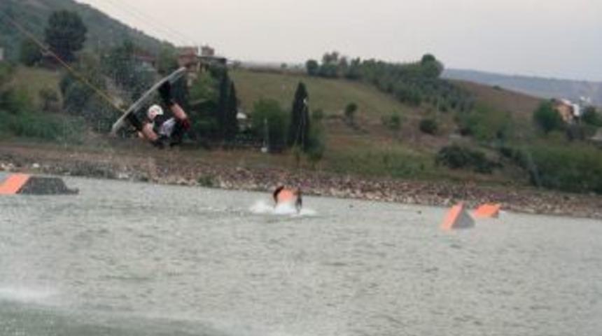 Su Kayağı &Ouml;ğrenmek İsteyenler G&ouml;lkay&rsquo;a