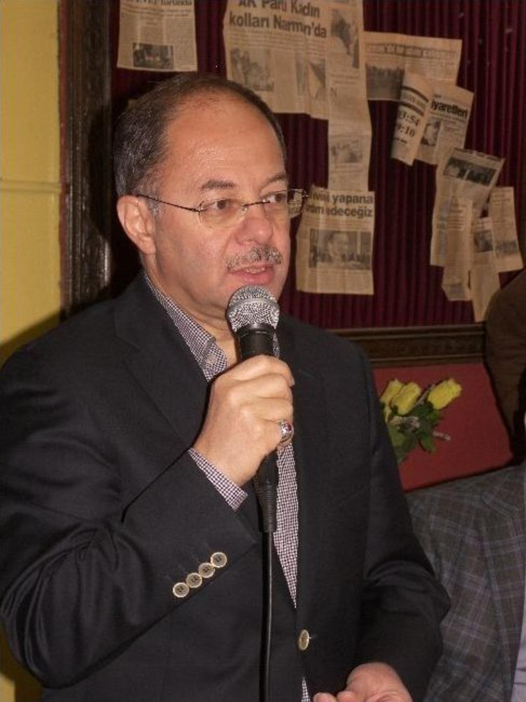 Akdağ, Narman İl&ccedil;esini Ziyaret Etti