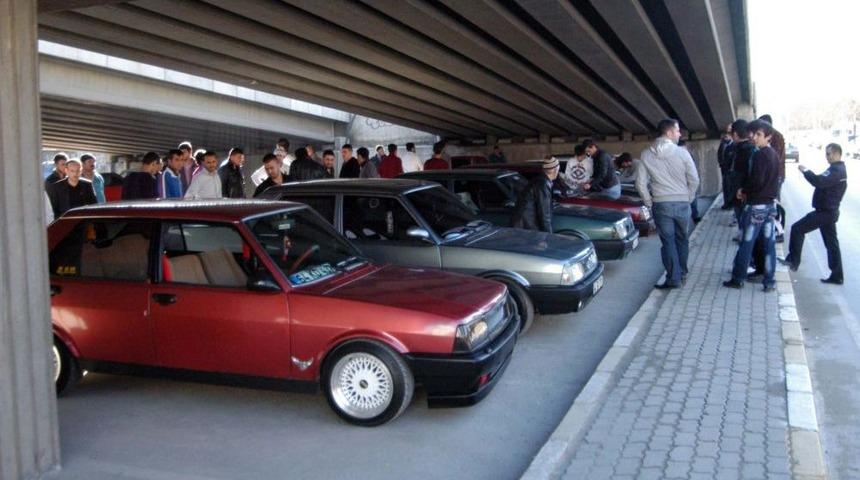 Uşak&rsquo;ta Modifiyeli Ara&ccedil;lara Ceza Şoku