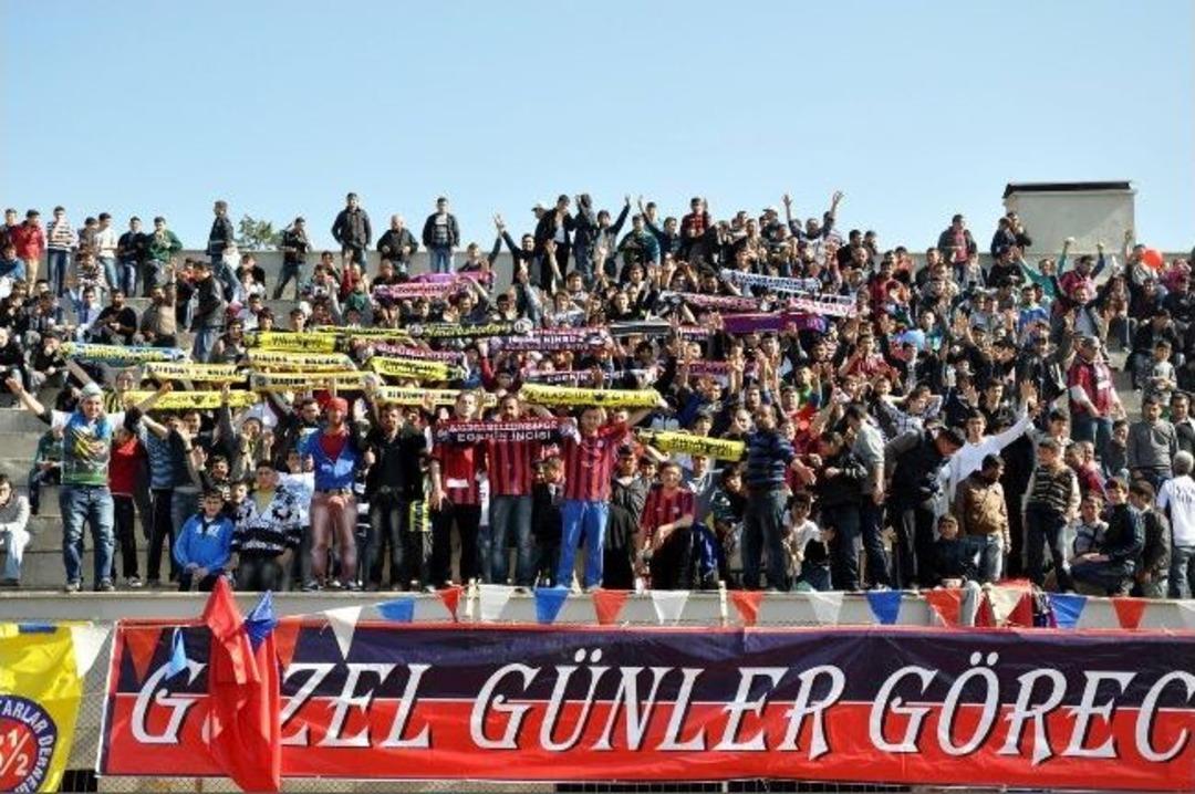 Salihli Belediyespor Kendi Evinde Fırsat Tepti