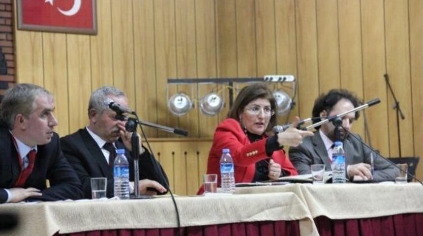 Ardahan&rsquo;da &ldquo;ardahan Kongresi Ve İşgalden Kurtuluş&rdquo; Konulu Panel D&uuml;zenlendi