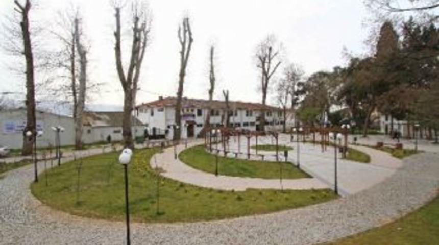 Hereke S&uuml;mer Camii Meydanına Kavuştu