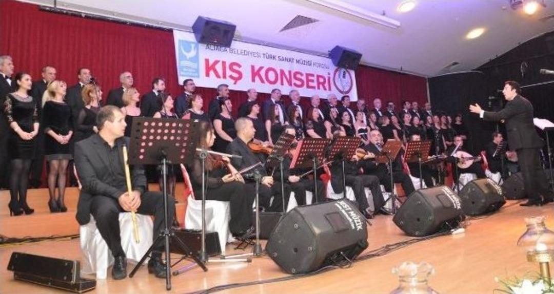 Aliağa Belediyesi Tsm Korosu'ndan Muhteşem Konser