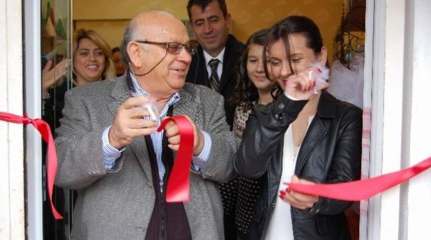 Aliağa'da Kosgeb Destekli Mum Evi A&ccedil;ıldı